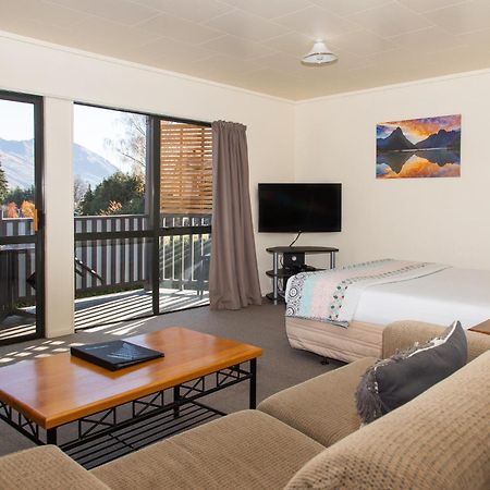 Ride Base Wanaka Apartments Εξωτερικό φωτογραφία