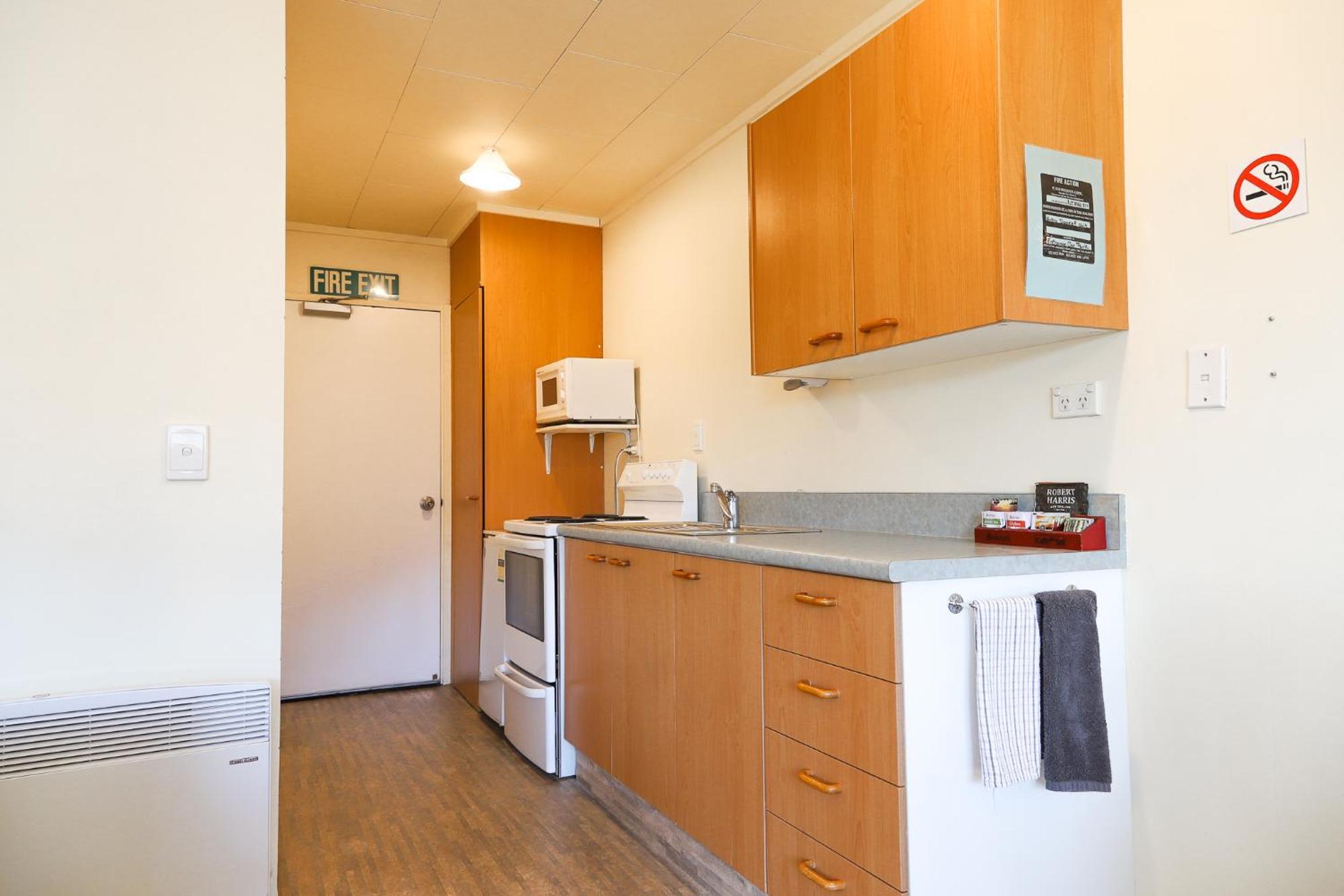 Ride Base Wanaka Apartments Εξωτερικό φωτογραφία
