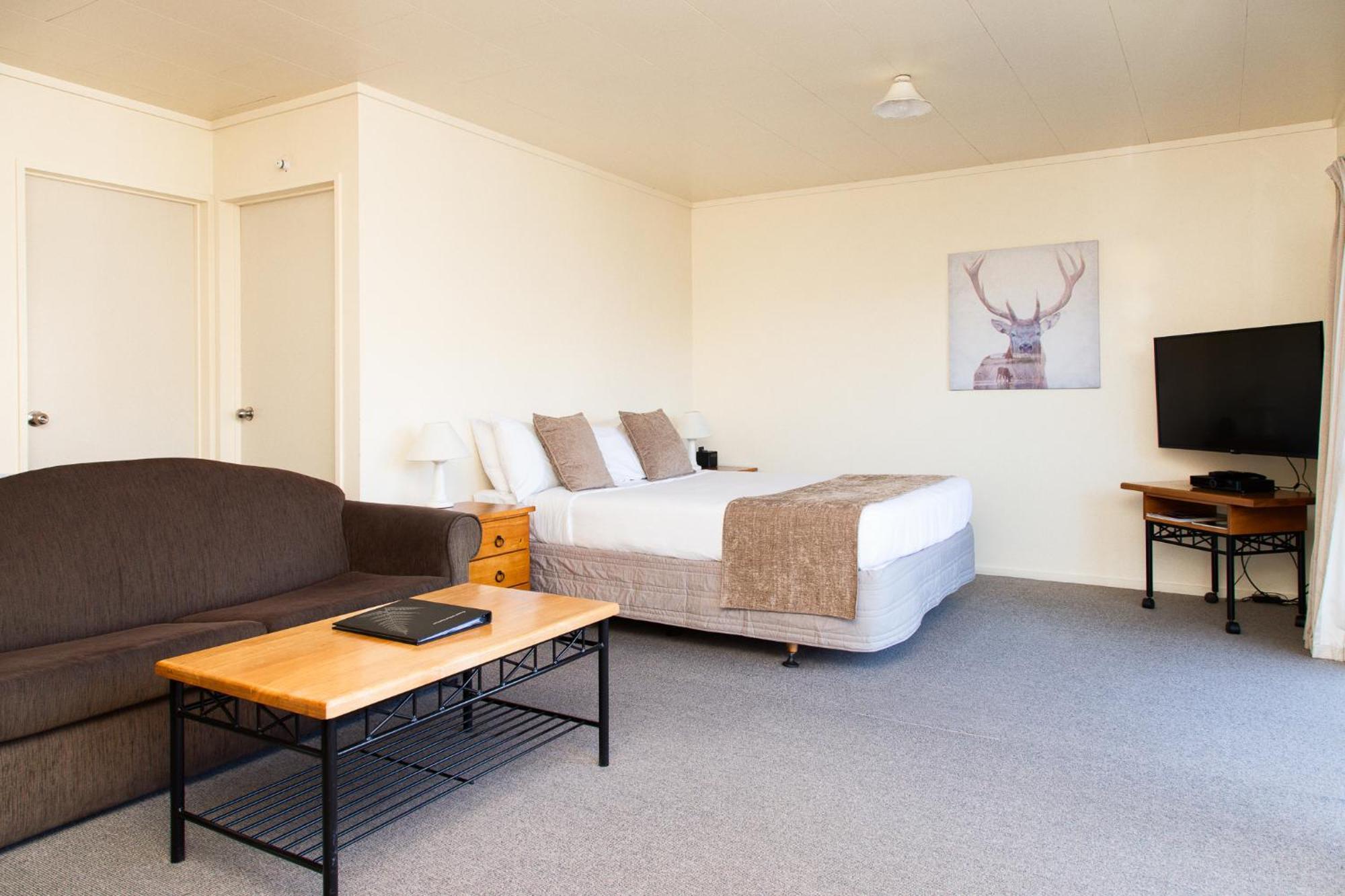 Ride Base Wanaka Apartments Εξωτερικό φωτογραφία