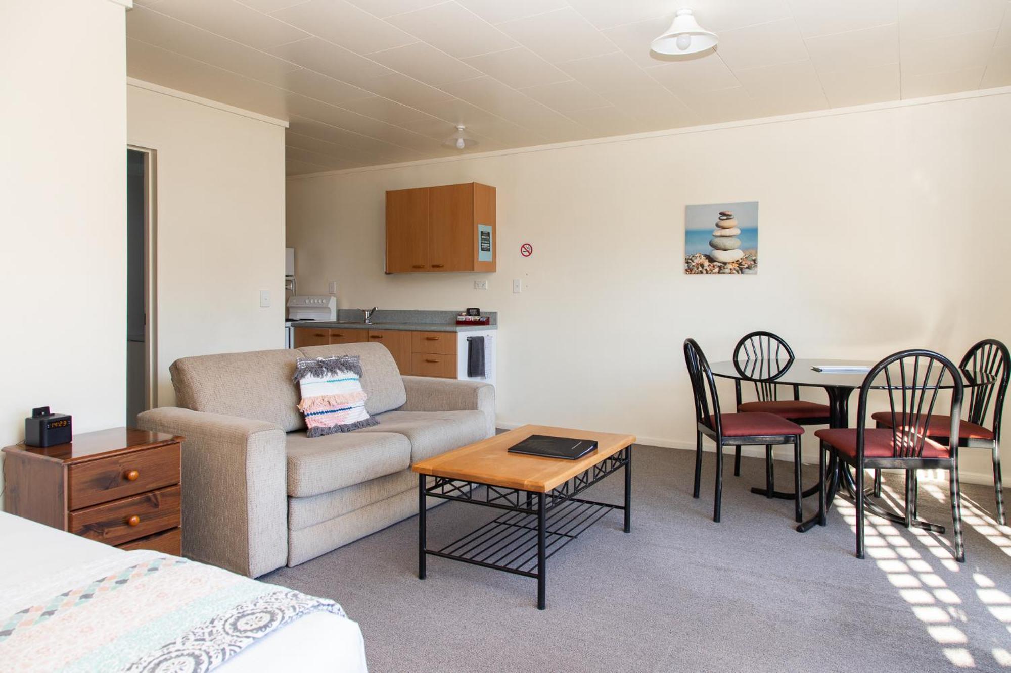 Ride Base Wanaka Apartments Εξωτερικό φωτογραφία