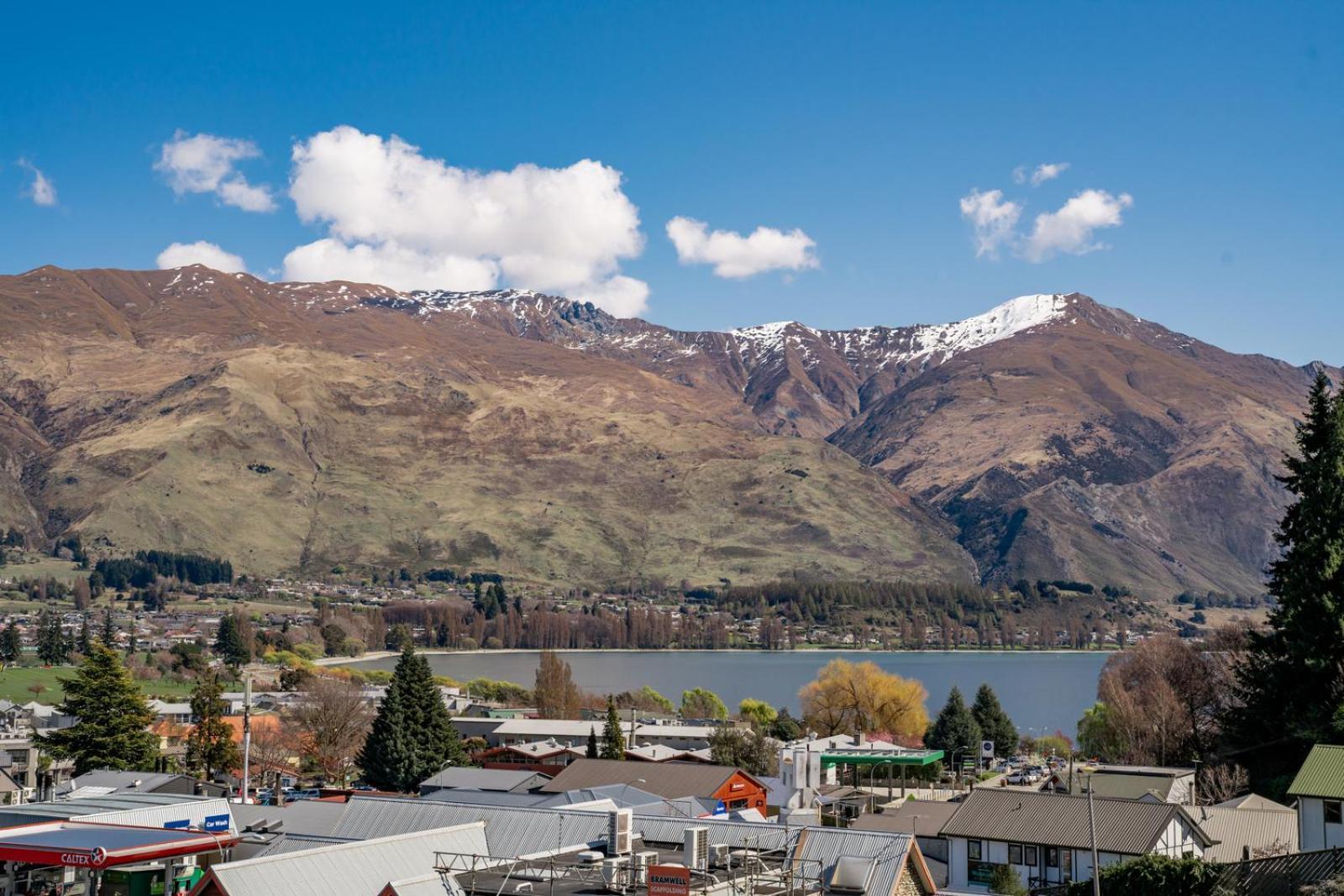 Ride Base Wanaka Apartments Εξωτερικό φωτογραφία