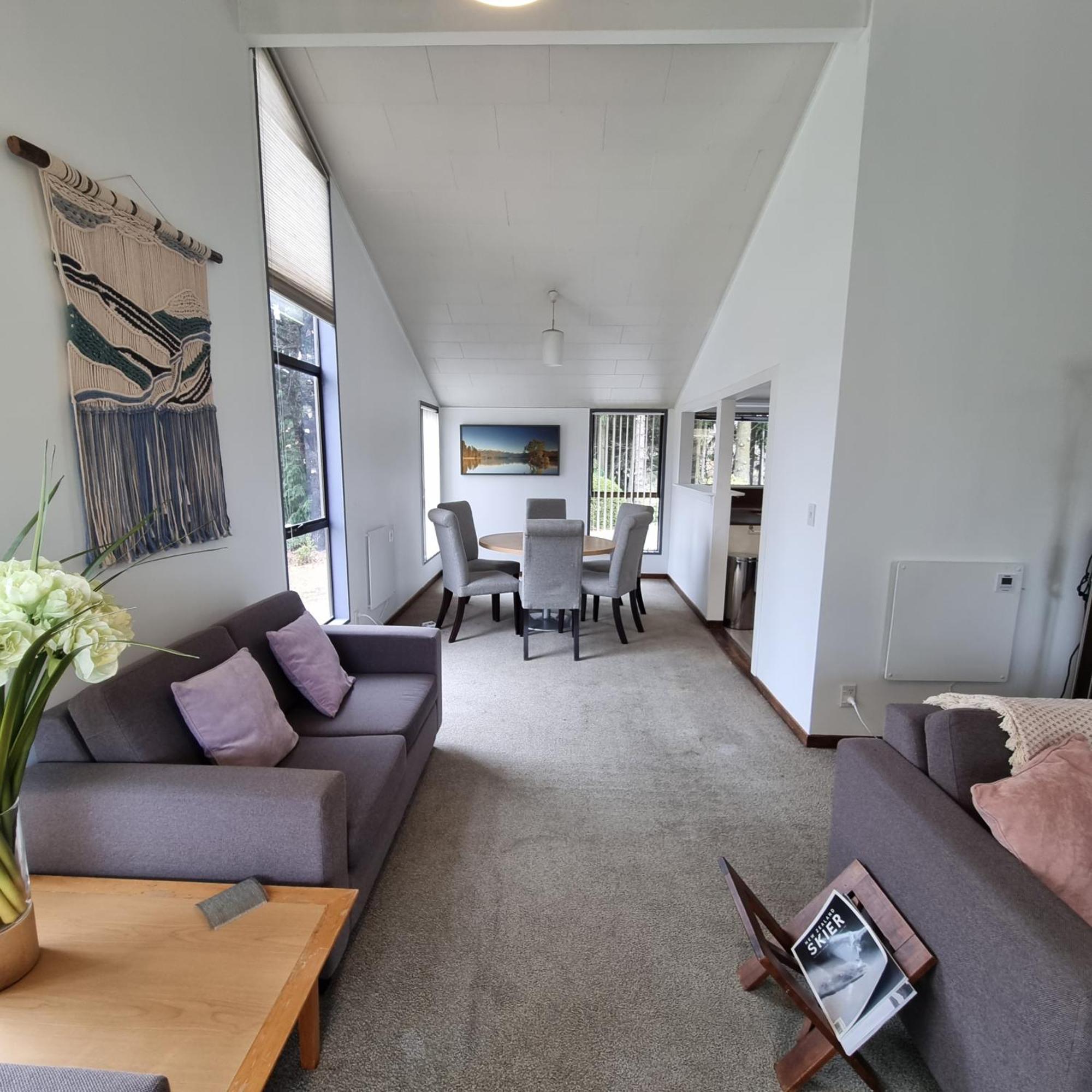 Ride Base Wanaka Apartments Εξωτερικό φωτογραφία