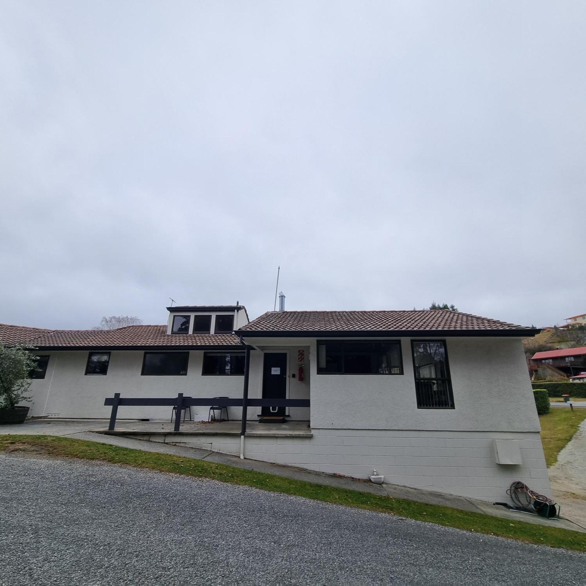 Ride Base Wanaka Apartments Εξωτερικό φωτογραφία