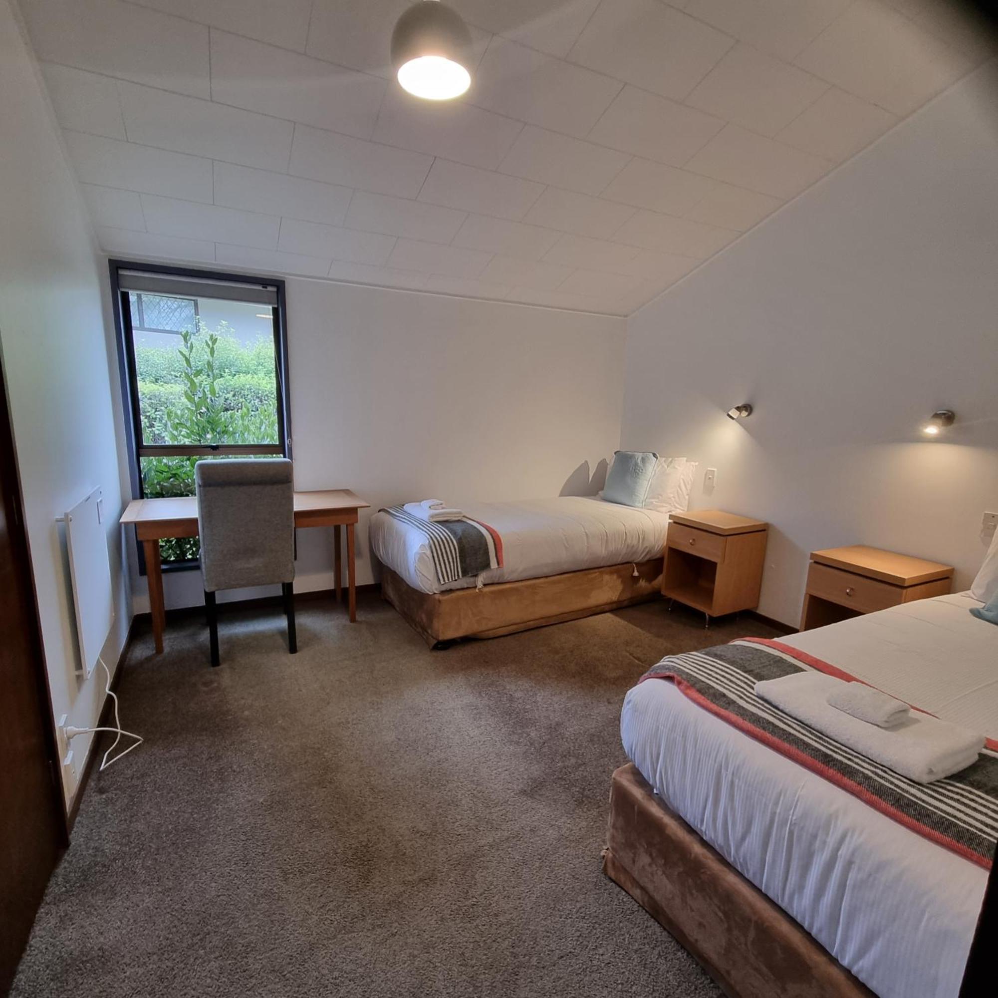 Ride Base Wanaka Apartments Εξωτερικό φωτογραφία